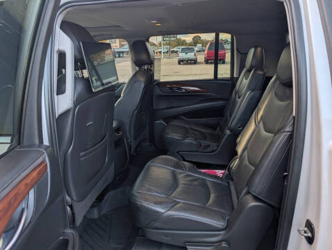 2016 Cadillac Escalade ESV Luxury Collection