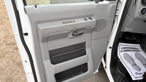 2011 Ford E-Series E-150