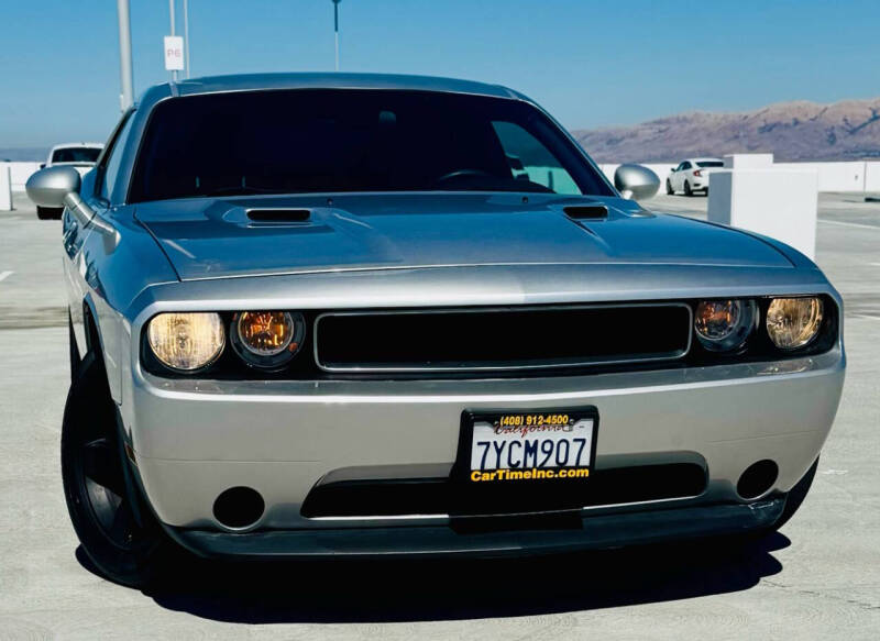 2012 Dodge Challenger SXT Plus