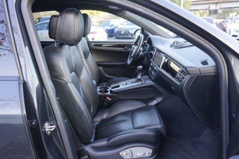 2019 Porsche Macan S