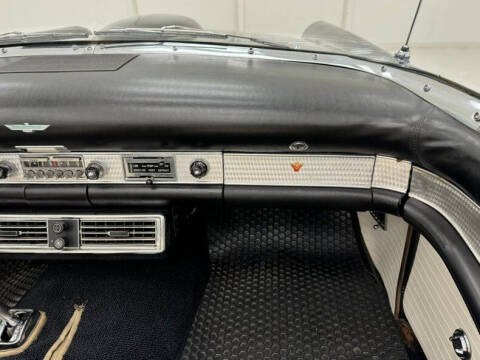 1956 Ford Thunderbird