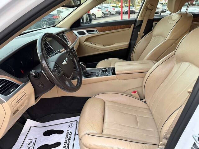 2015 Hyundai Genesis