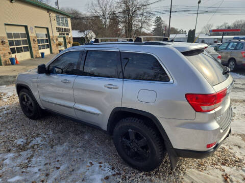 2011 Jeep Grand Cherokee Laredo X