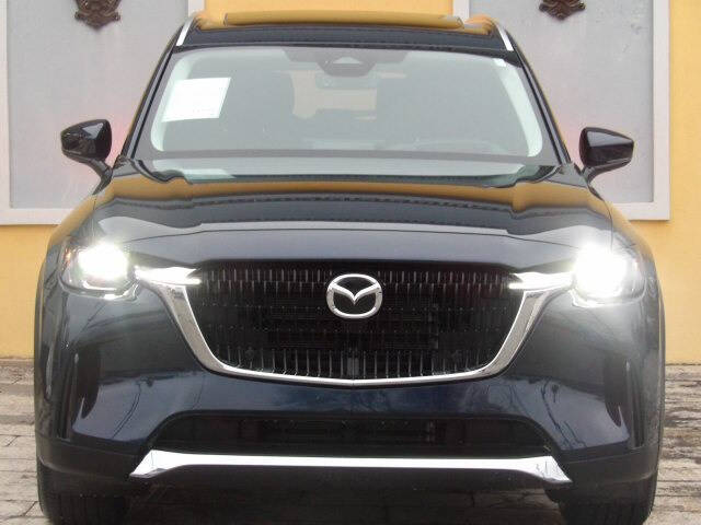 2024 Mazda CX-90 Premium Package's photo