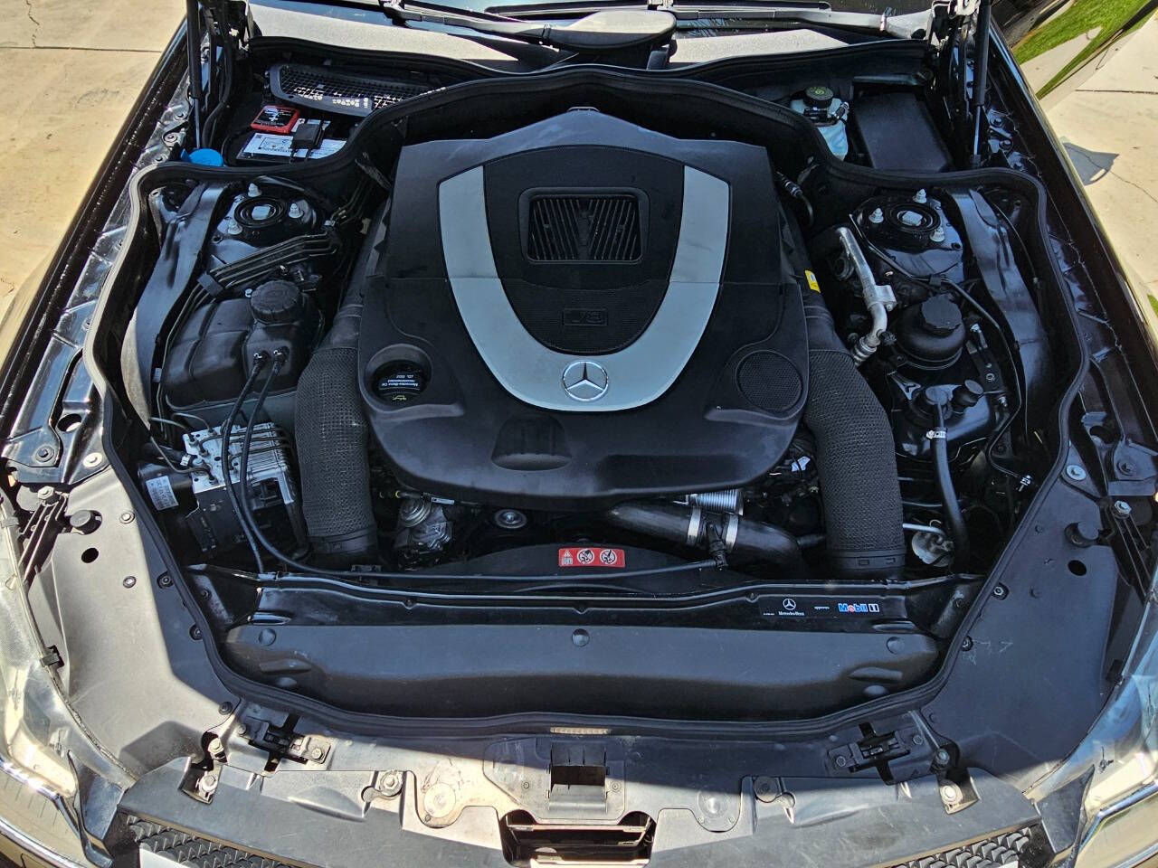 2009 Mercedes-Benz SL-Class 15