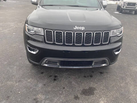2020 Jeep Grand Cherokee for sale at Davco Auto in Fort Wayne IN