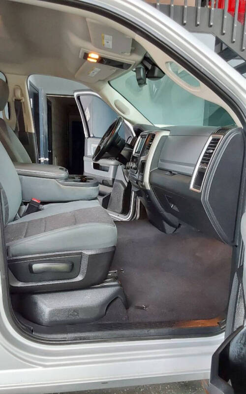 2014 RAM 1500 SLT