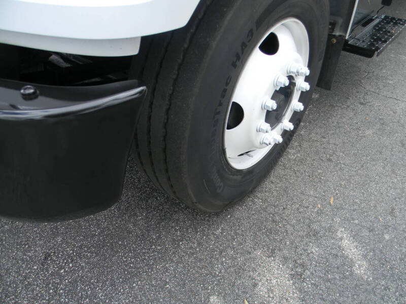 2021 Ford F-650 Super Duty