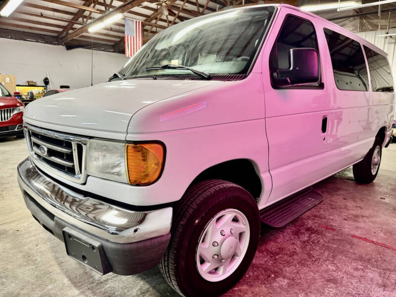 2007 Ford E-Series E-150 XLT