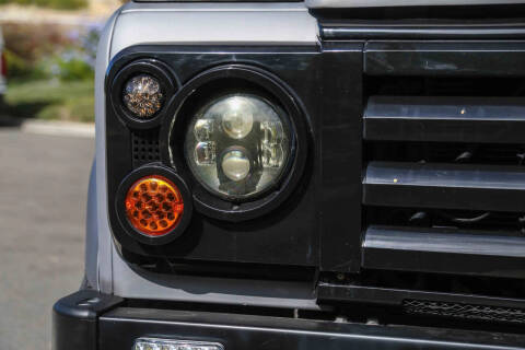 1984 Land Rover Defender