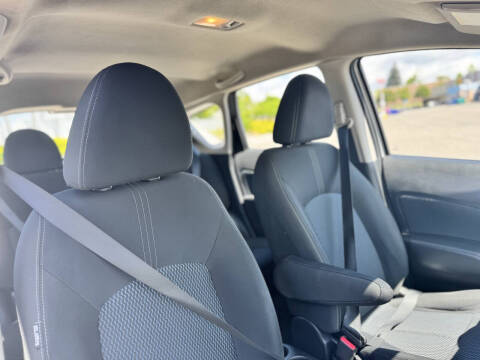 2016 Nissan Versa Note SV