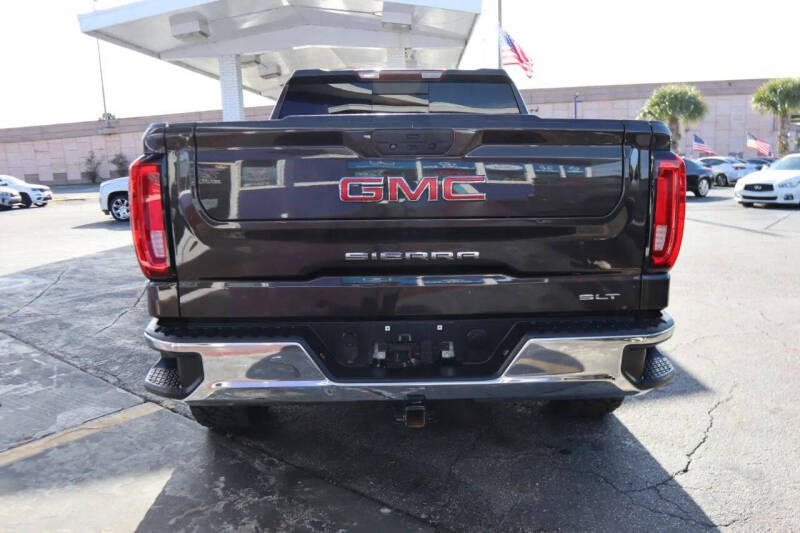 2021 GMC Sierra 1500 SLT