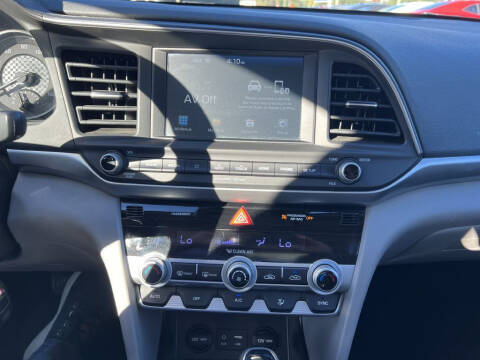 2020 Hyundai Elantra