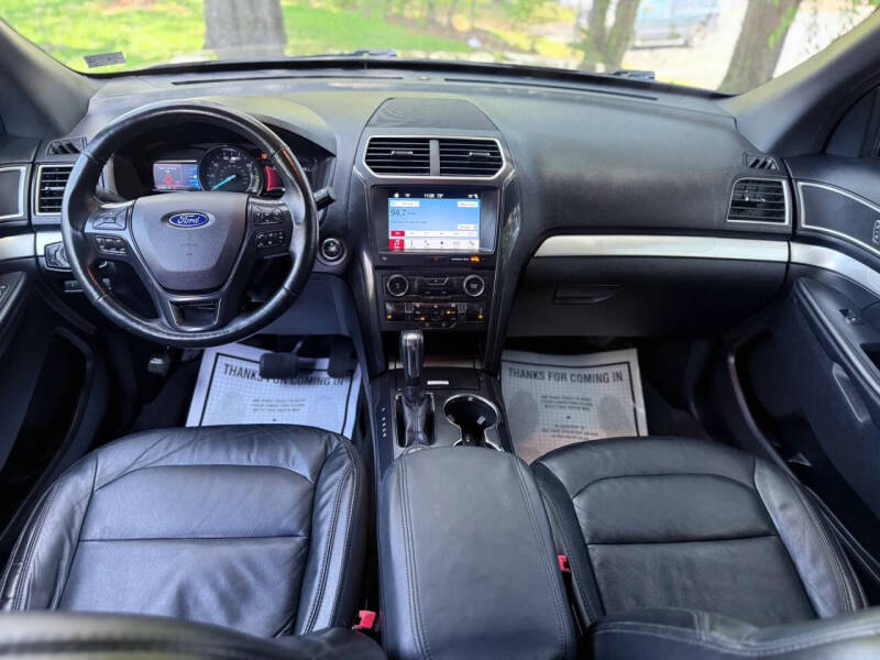 2017 Ford Explorer XLT