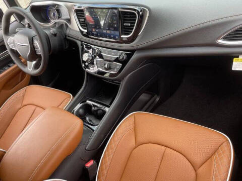 2026 Chrysler Pacifica Pinnacle