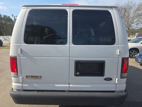 2014 Ford E-Series E-350 SD XL