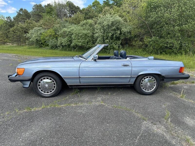 1986 Mercedes-Benz 560-Class 560 SL