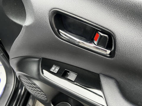 2022 Toyota Prius LE