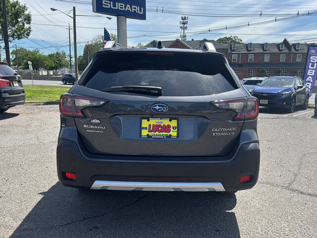 2023 Subaru Outback Touring XT