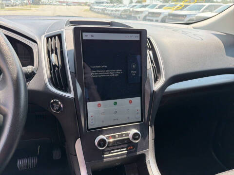 2023 Ford Edge SE