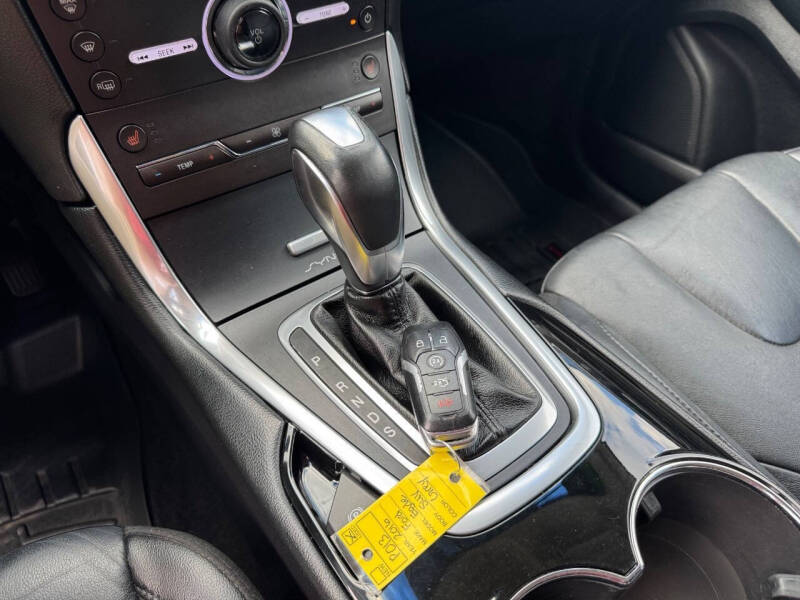2016 Ford Edge Titanium