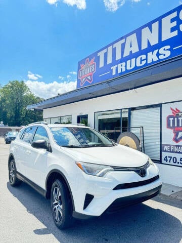 2017 Toyota RAV4 for sale at Titanes Trucks in Fort Oglethorpe GA