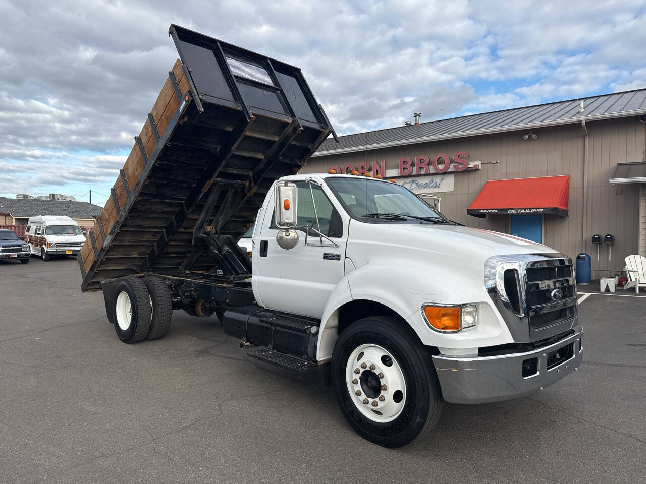 2007-ford-f-650-16-flat-bed-dump