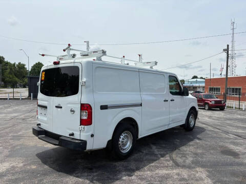 2015 Nissan NV