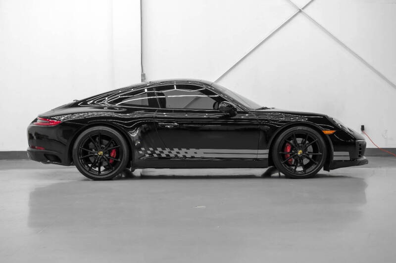 2017 Porsche 911 Carrera S