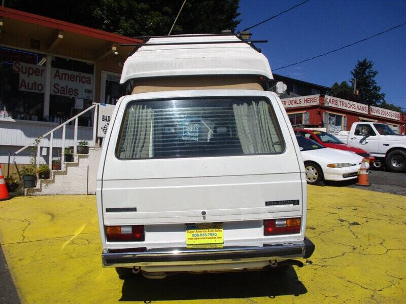 1982 Volkswagen Vanagon Camper