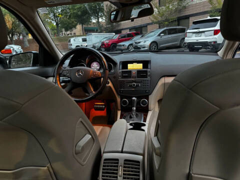 2010 Mercedes-Benz C-Class