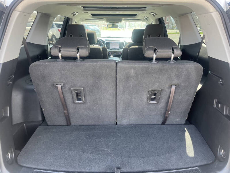 2018 GMC Acadia SLE-2