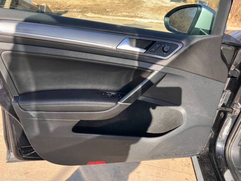 2017 Volkswagen Golf Alltrack TSI S 4Motion