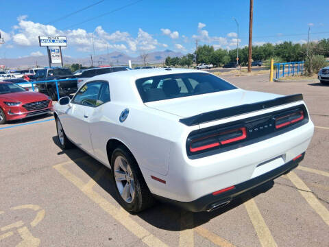 2023 Dodge Challenger SXT