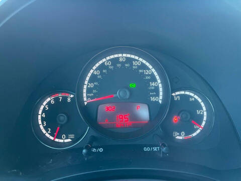 2016 Volkswagen Beetle 1.8T Classic PZEV