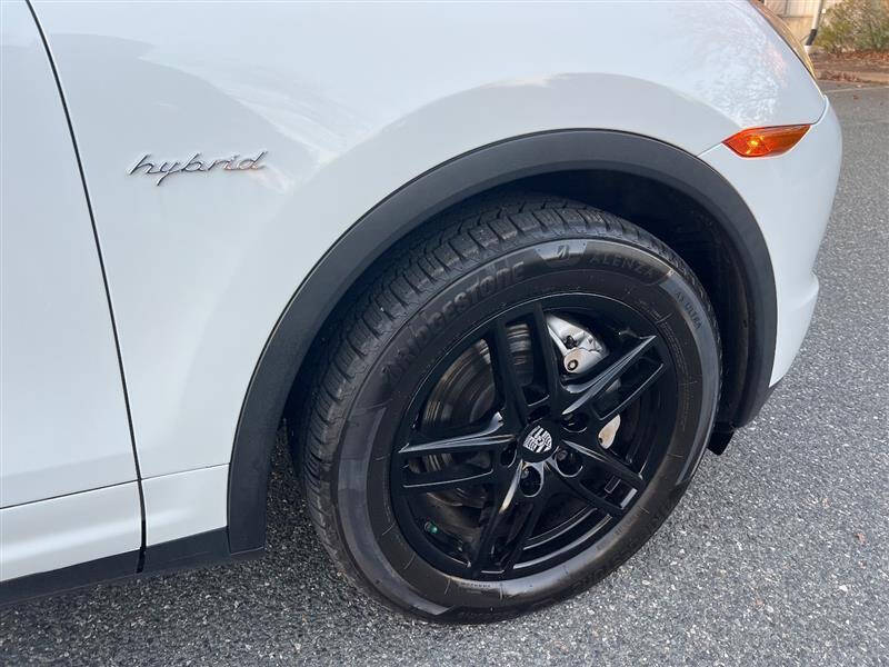 2012 Porsche Cayenne S Hybrid