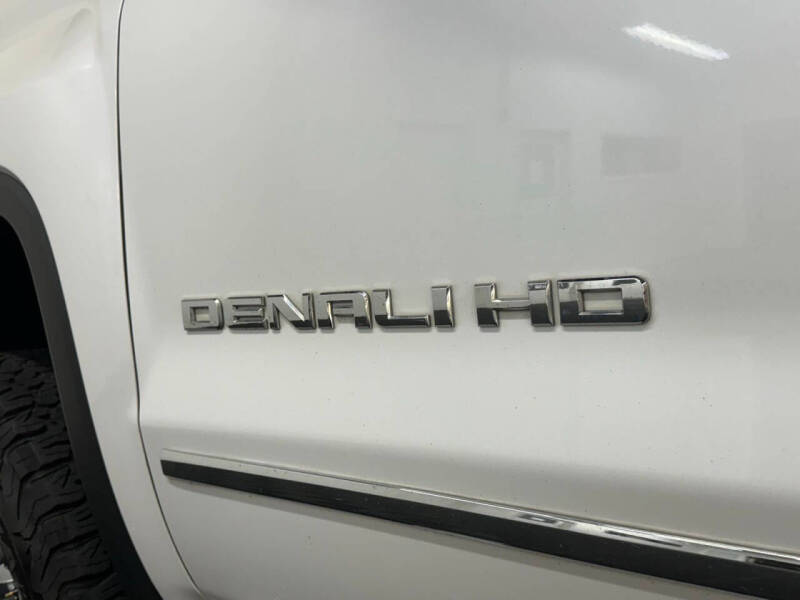 2018 GMC Sierra 2500HD Denali