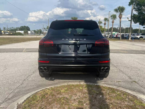 2017 Porsche Cayenne