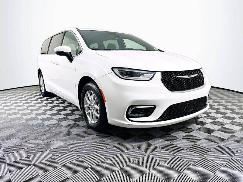 2023 Chrysler Pacifica Touring