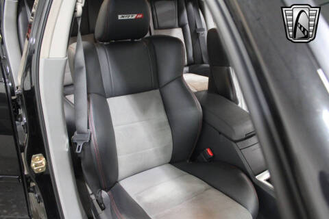 2006 Dodge Charger SRT-8