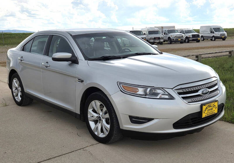 2010 Ford Taurus SEL