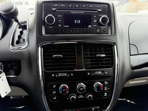 2016 Dodge Grand Caravan SE Plus