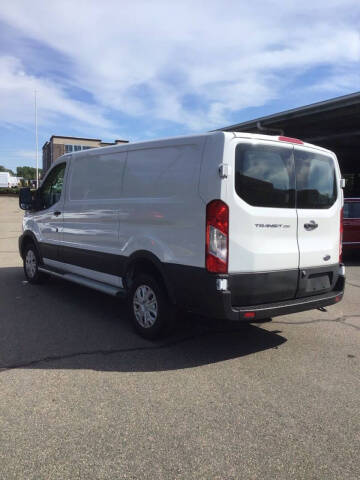 2025 Ford Transit