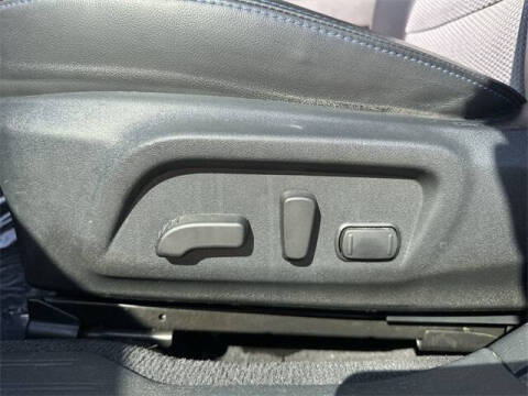 2017 Subaru Legacy 2.5i Sport