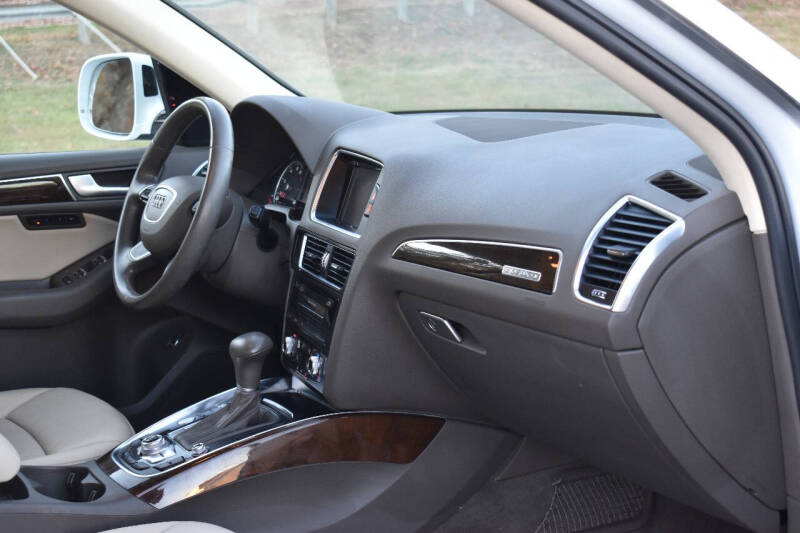 2015 Audi Q5 2.0T quattro Premium Plus