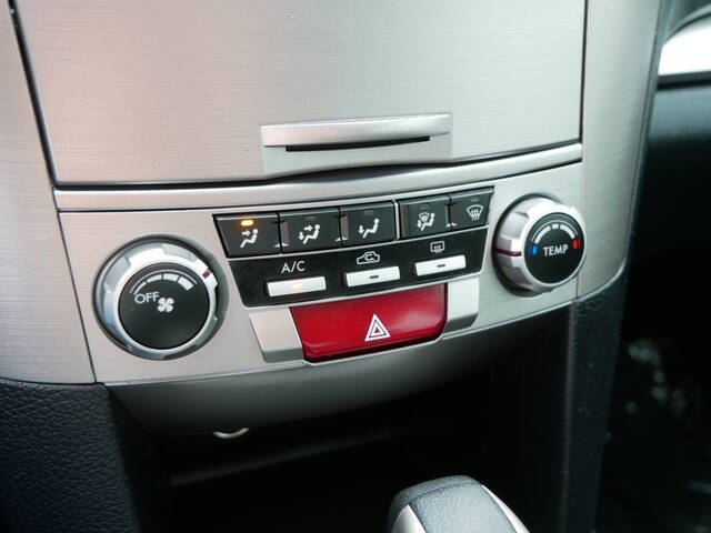 2011 Subaru Legacy 2.5i Premium