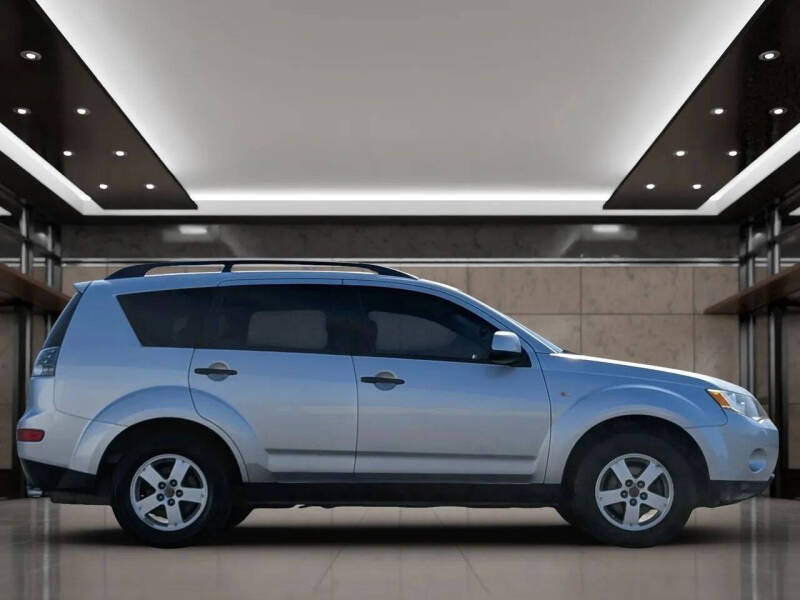 2007 Mitsubishi Outlander LS