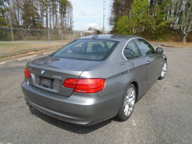 2012 BMW 3 Series 328i