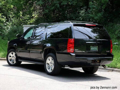2011 GMC Yukon XL SLT