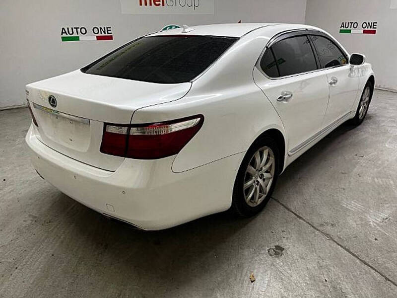 2007 Lexus LS 460 L